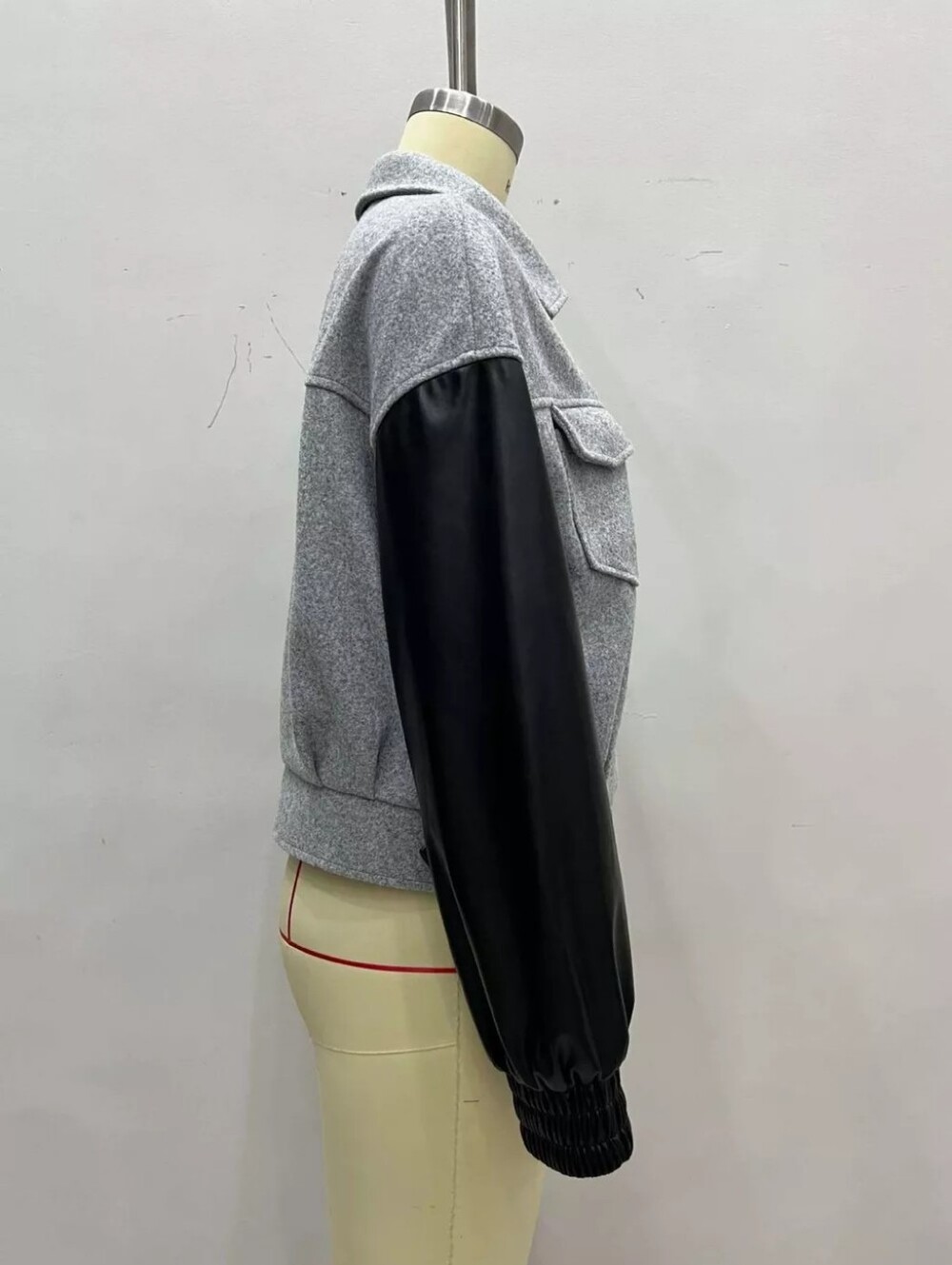Color Block Zip-Up Jacket - Picture 5 of 8